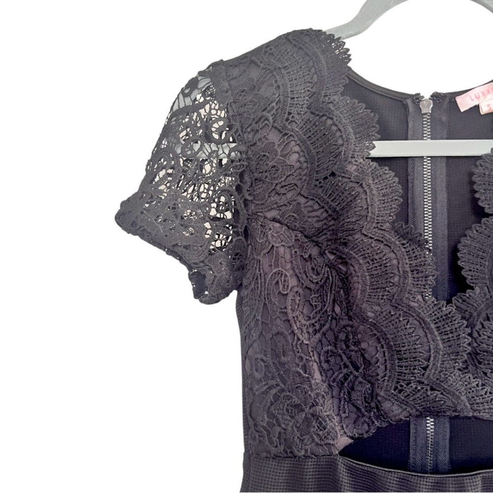 Luxxel Small Black Cut Out Lace Dress - Picture 9 of 13